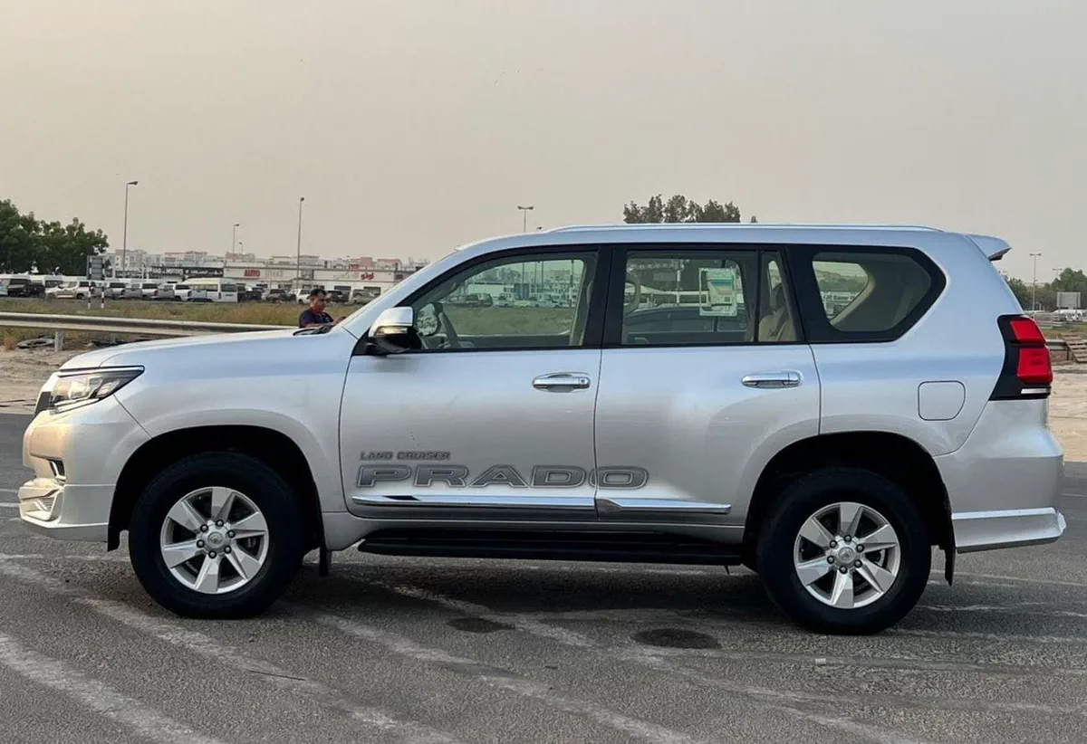 Toyota Prado  2022  Toyota Prado TXL 2.7L V4- AWD 4x4 - No Accedent -  - Rear Sensor --6-0