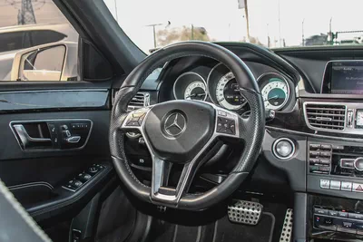 2014 Mercedes-Benz E-Class E 300 4MATIC Japanese Specs-13