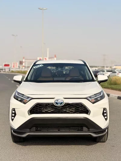 Toyota RAV4 XLE HEV Hybrid XLE 2.5L-1