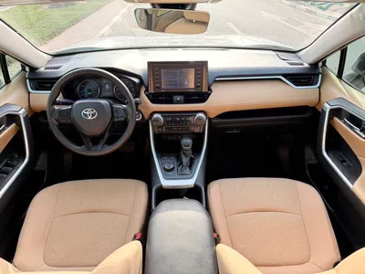 Toyota RAV4 XLE HEV Hybrid XLE 2.5L-4