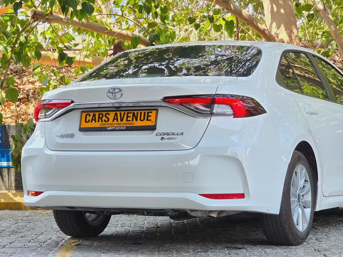 Toyota Corolla LE 2025 - Pristine Condition -  2 Years warranty 1,050 AED P/M-4-4