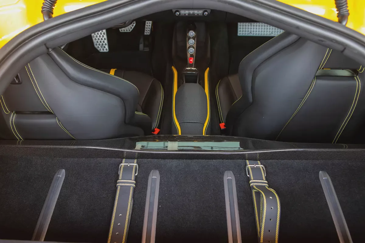 Ferrari 812 Superfast 2019 Standard | Japanese Specs | Pristine Condition | 5,500km-16-16