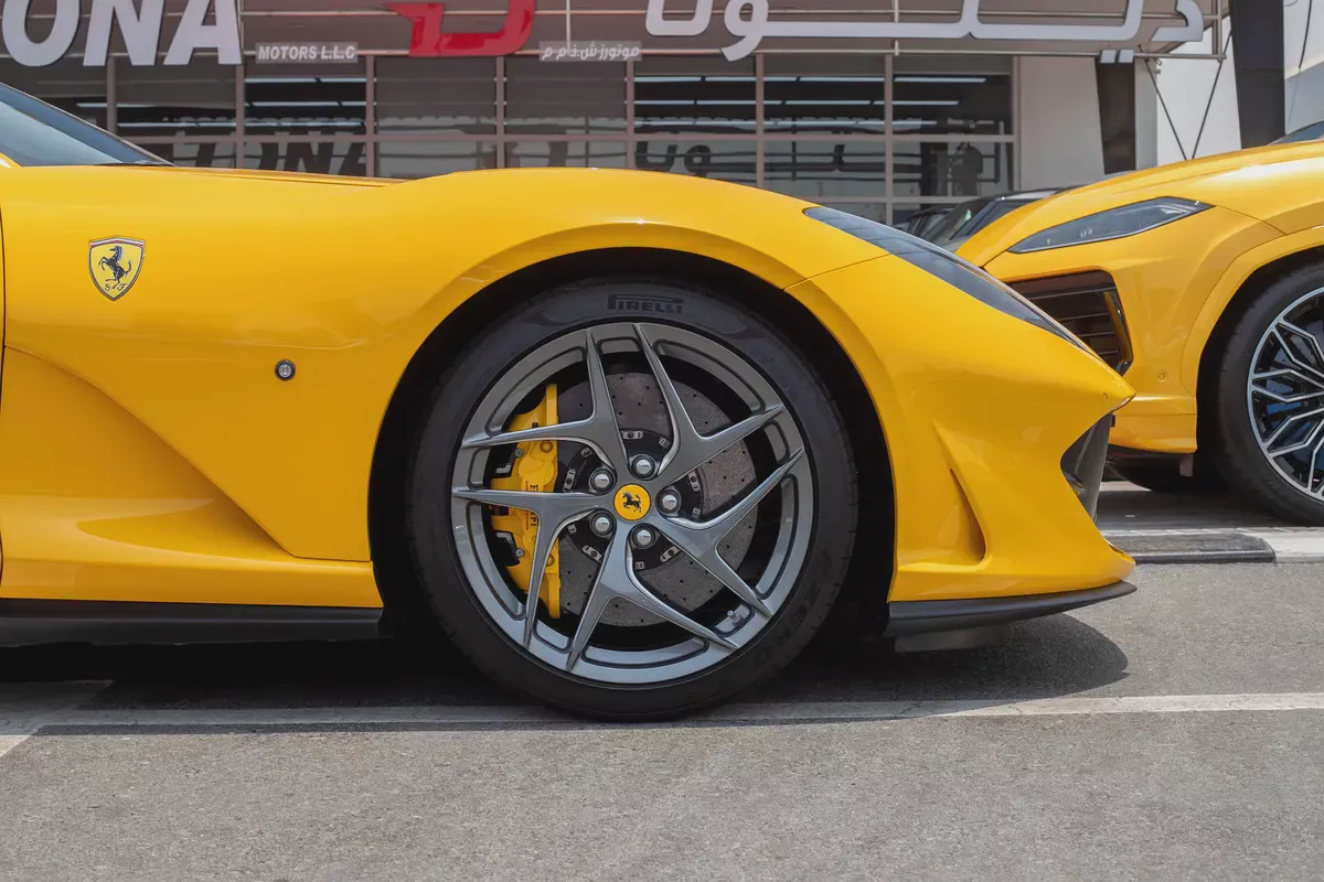 Ferrari 812 Superfast 2019 Standard | Japanese Specs | Pristine Condition | 5,500km-7-7