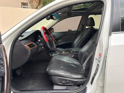 Gulf Specs 2006 BMW 530i 3.0Litre Inline-6 Cylinder-9
