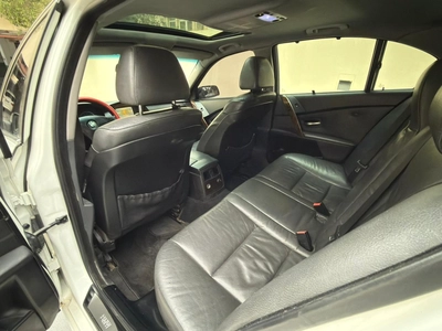 Gulf Specs 2006 BMW 530i 3.0Litre Inline-6 Cylinder-3