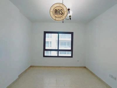 In prime location Near to mulla plaza huge 2bhk with all amenities-10