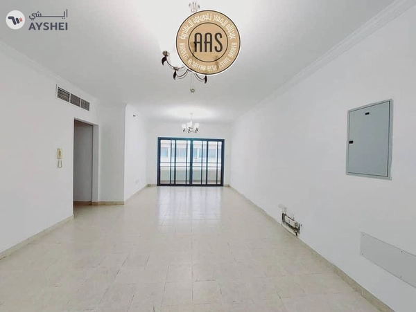 In prime location Near to mulla plaza huge 2bhk with all amenities