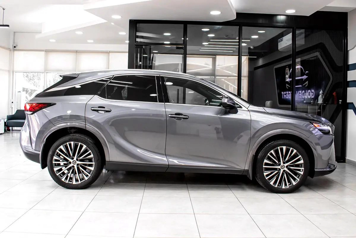 2023 Lexus Rx350 hybrid Platinum-10-10