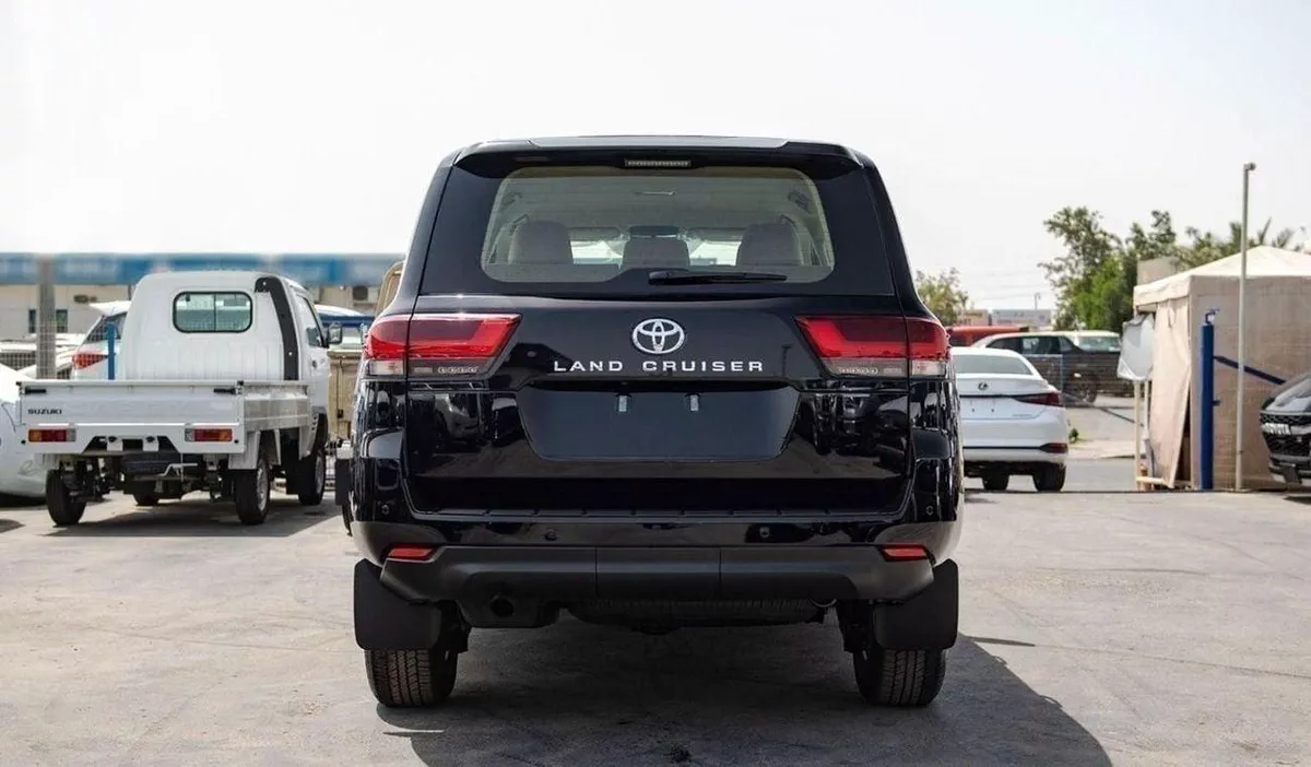 Toyota Land Cruiser GX LC300 GXR 3.3D AT MY2025 – BLACK-2-0
