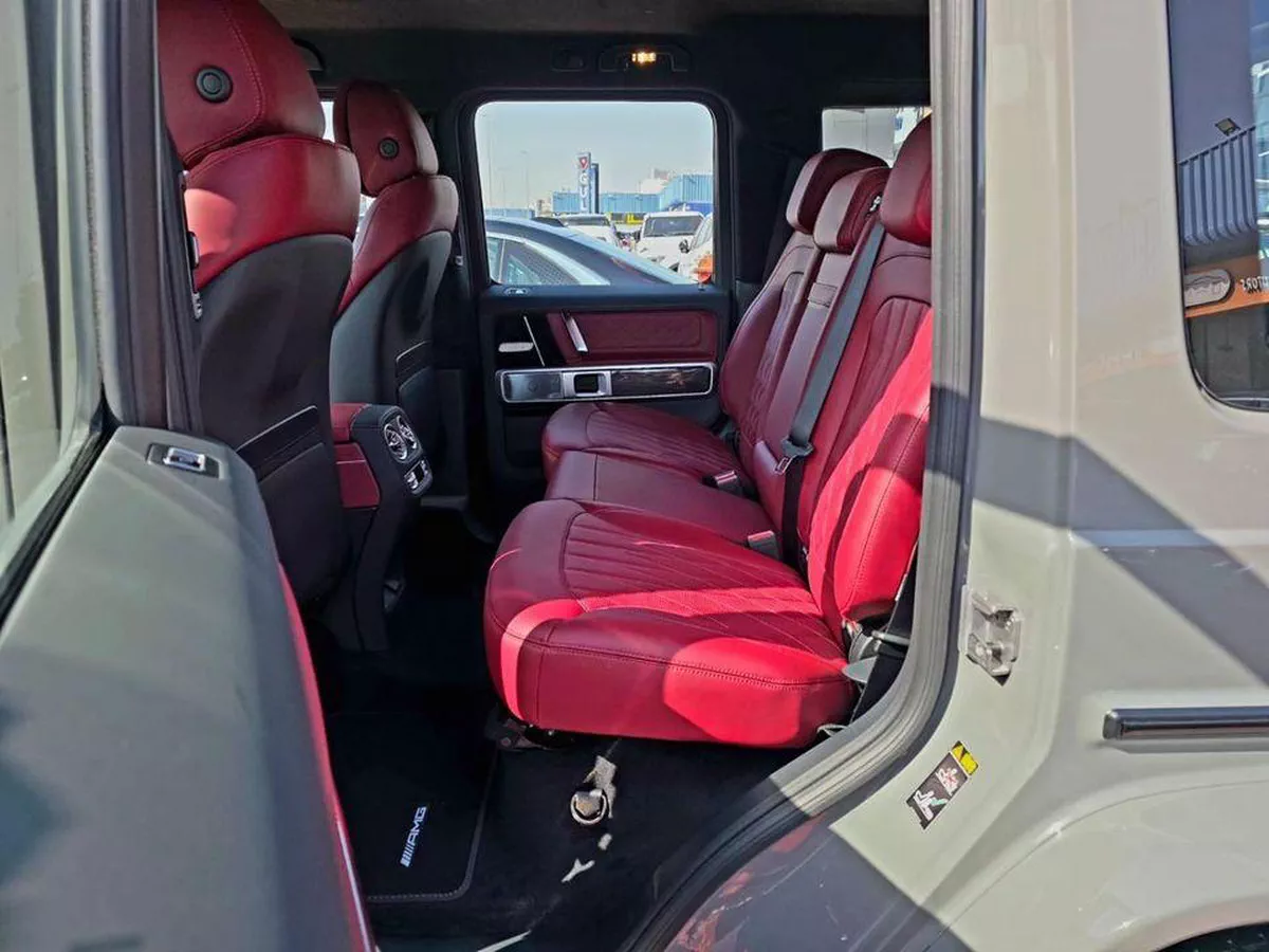 Mercedes Benz G63 AMG STD Double Night Package Under Agency Warranty GCC-9-9