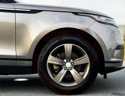 Land Rover Range Rover Velar S Range Rover Velar | 2.0 L | 2019 | GCC | Accident-Free | In Excellent Condition | 1380 P-24