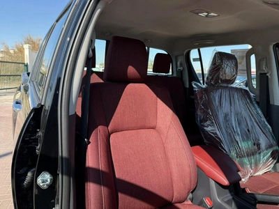 Toyota Hilux SR5 2.7L Petrol 4WD 2026 Export Price @ 137,500 AED-7