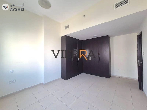 Mazaya 29, Queue Point, Liwan, Dubai