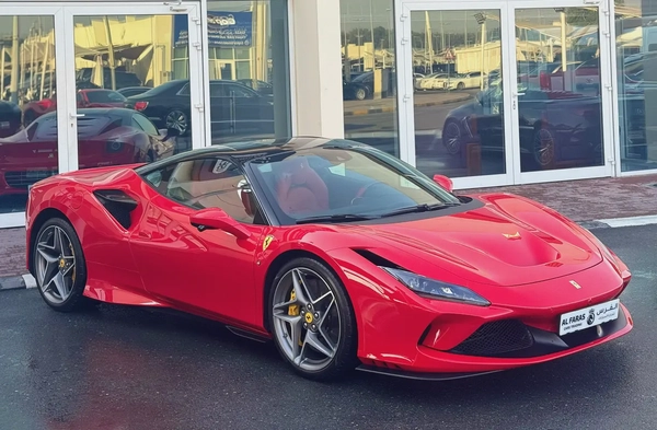 Ferrari F8 TRIBUTO 2022 low mileage full carbon full service history