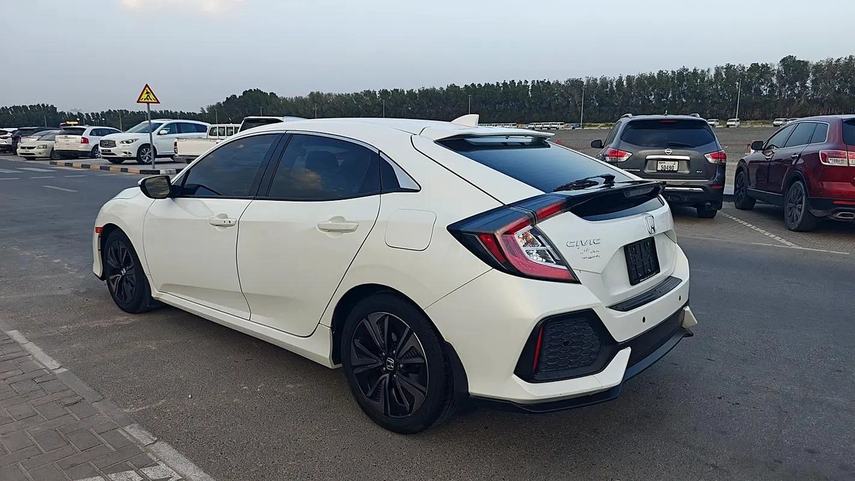 2018 Honda Civic LX Sport - American Specs - GCC Ready-14-14