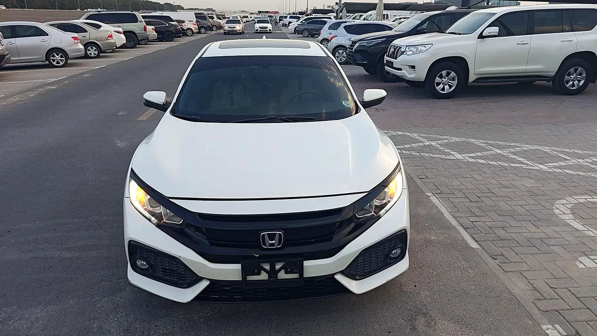 2018 Honda Civic LX Sport - American Specs - GCC Ready-16-16