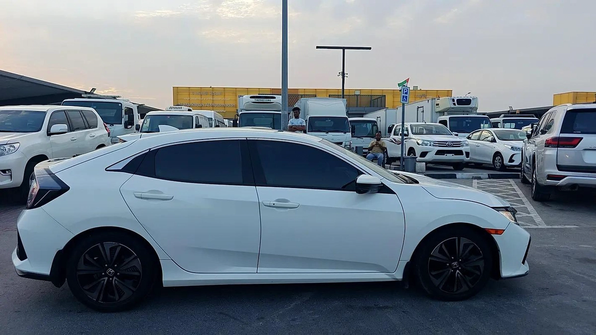 2018 Honda Civic LX Sport - American Specs - GCC Ready-1-1