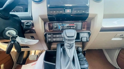 Toyota Land Cruiser Pick Up LC79 DOUBLE CABIN 70TH ANNIVERSARY 4.0 AUTOMATIC-7