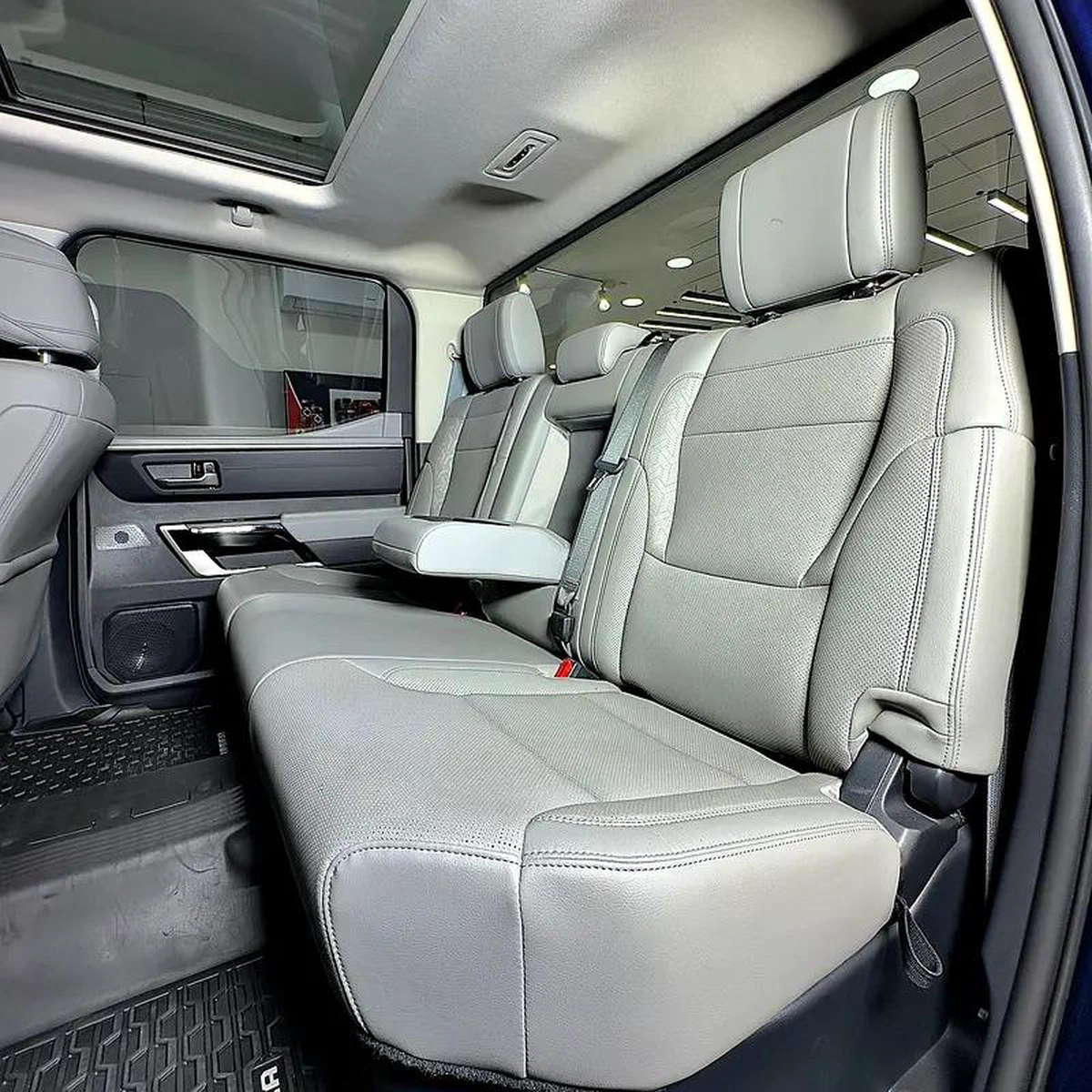 2023 Toyota Tundra Limited-8-8
