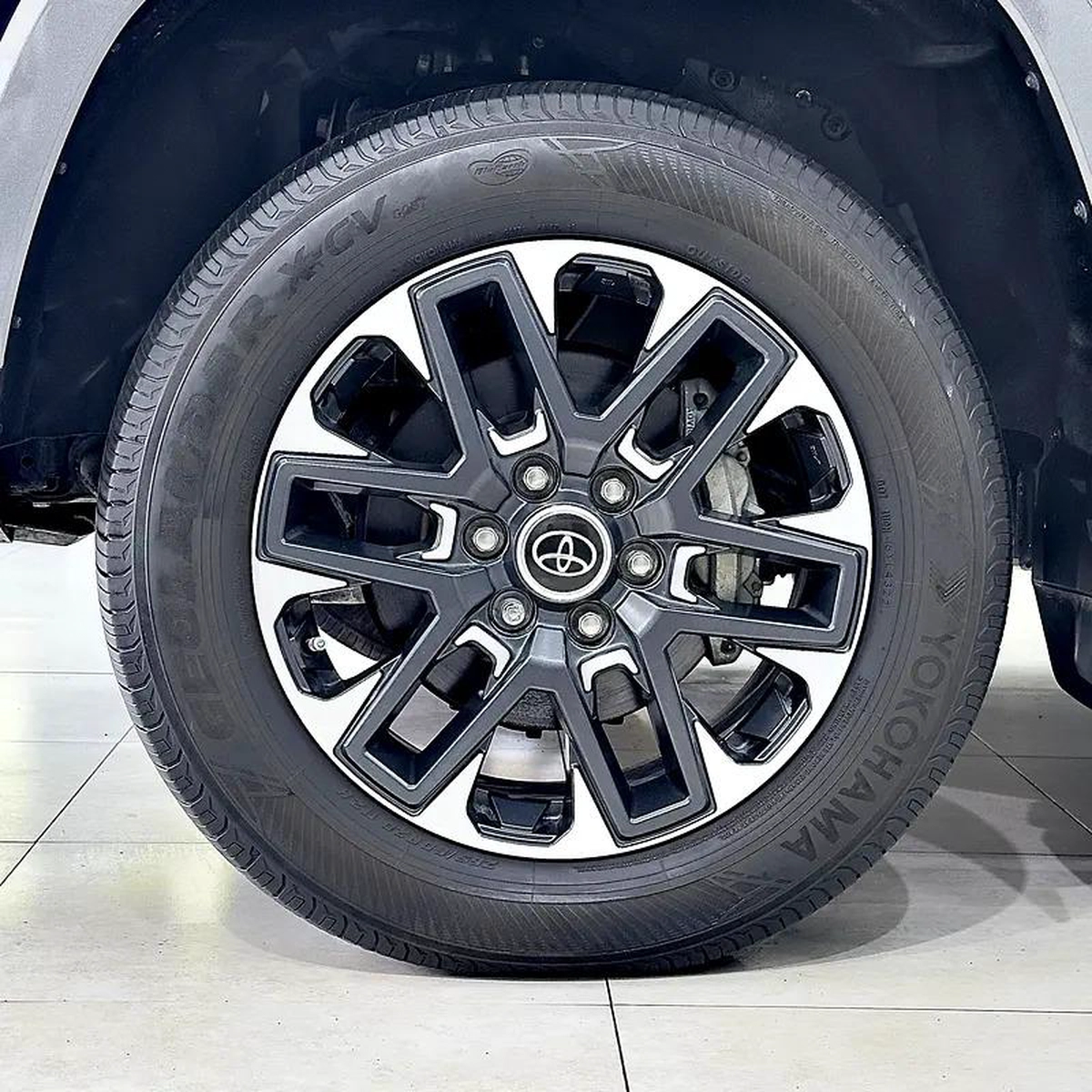 2023 Toyota Tundra Limited-6-6
