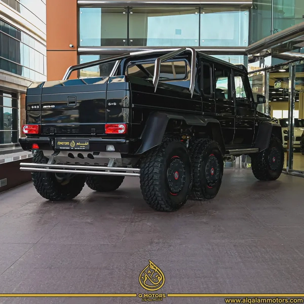 2014  MERCEDES BENZ G63  6X6   GCC DONE ONLY 1000KM