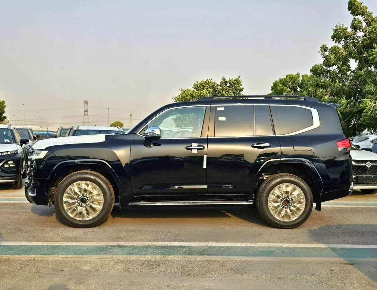 Toyota Land Cruiser VXR TOYOTA LANDCRUISER VXR TWIN TURBO FULL OPTION | 3.5L V6 PETROL A/T 4WD 2026 (EXPORT ONLY AFRICA )-2-0