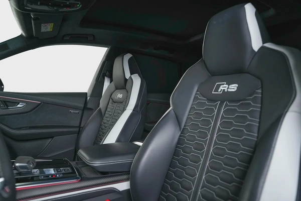 Audi RSQ8-23 Inch Multi spoke Diamond cut Rims-Super SUV-Daytona Grey-Carbon Fiber Trim