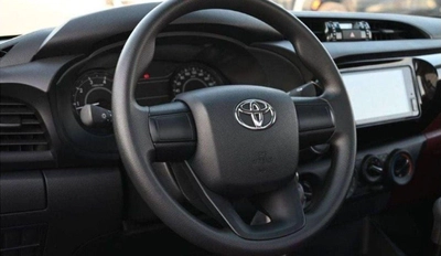 Toyota Hilux Toyota Hilux Single Cab 2.4L Manual 2024-6