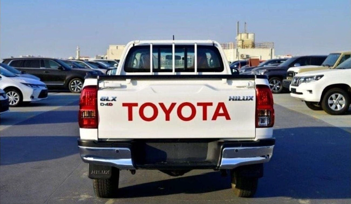Toyota Hilux Toyota Hilux Single Cab 2.4L Manual 2024-4-0