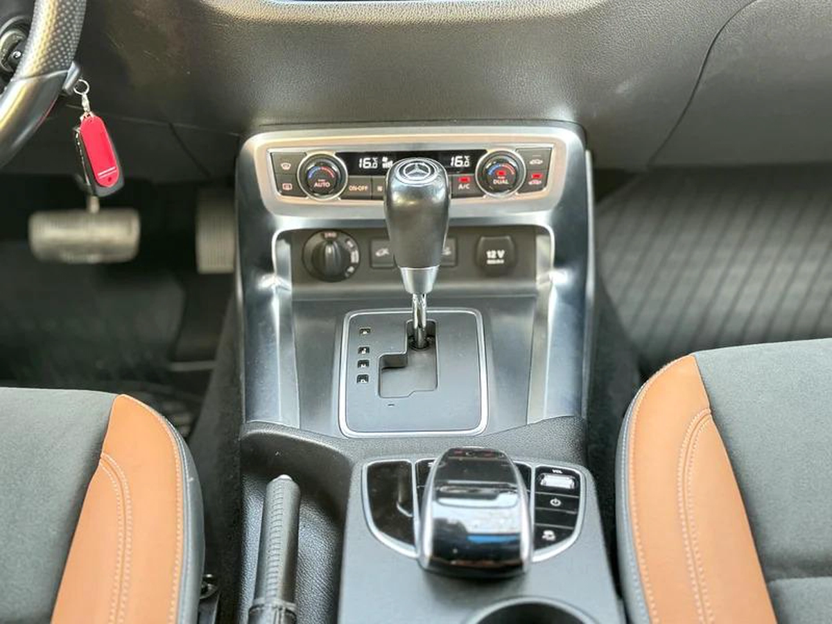WARRANTY TILL JUNE 2027 / X 250 DIESEL FULL OPTION-7-7