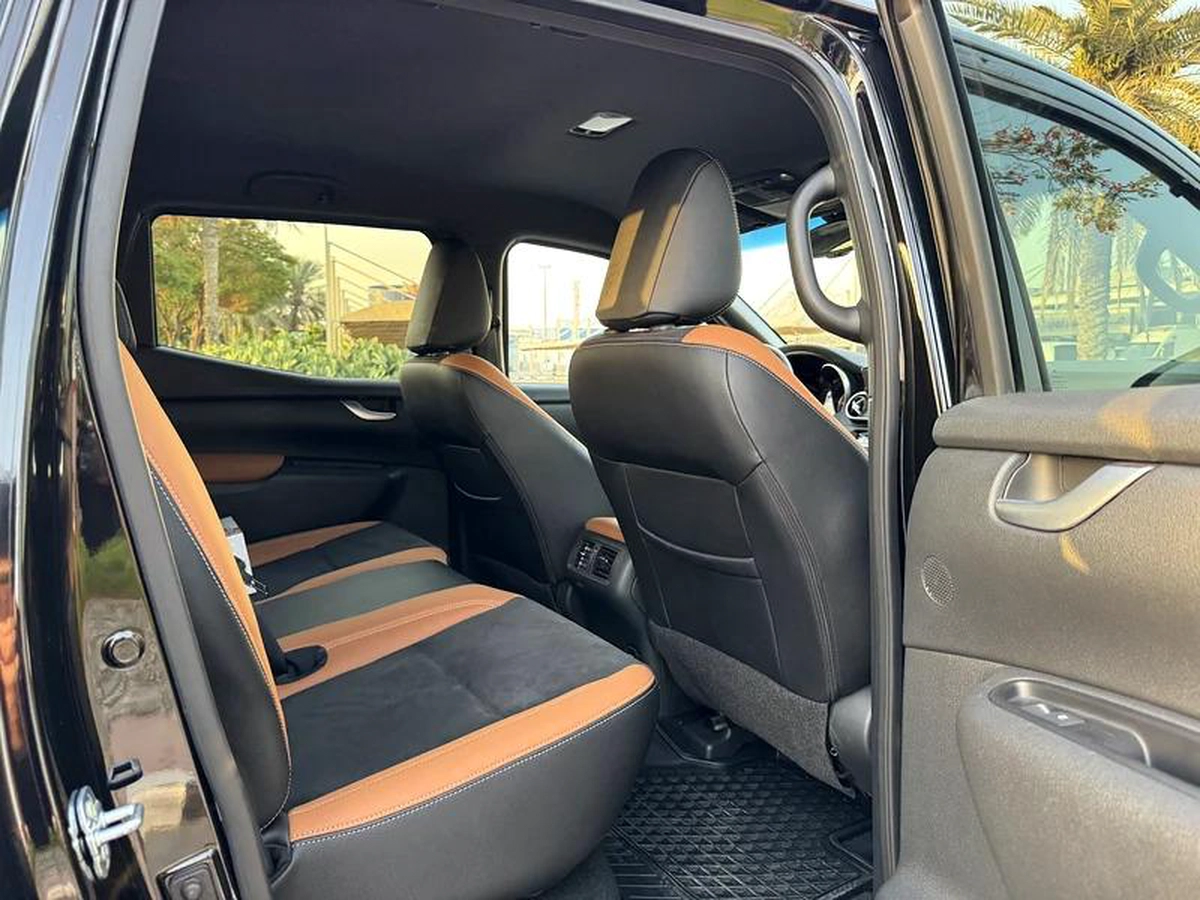WARRANTY TILL JUNE 2027 / X 250 DIESEL FULL OPTION-3-3
