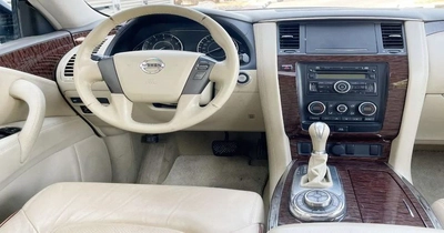 Nissan Patrol SE T1 5.6L AW Rostamani-6