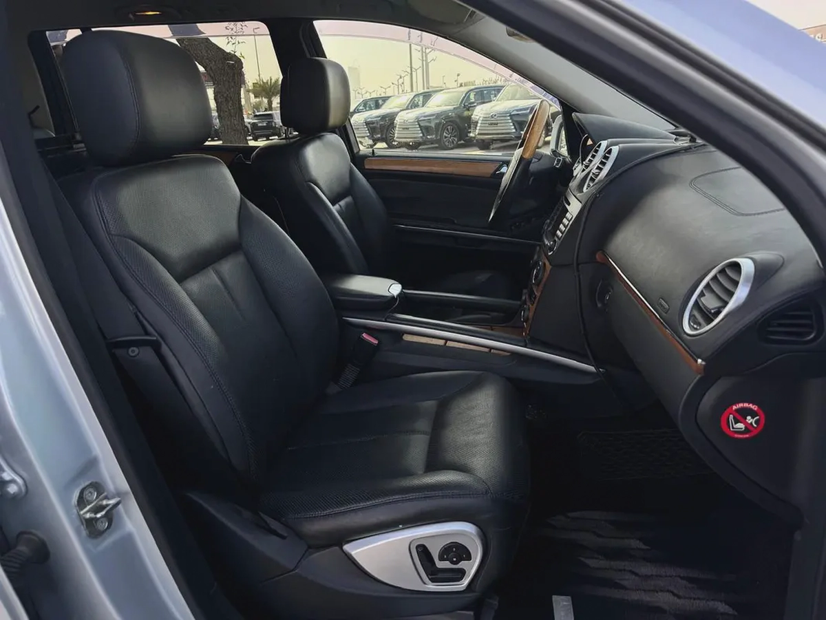BENZ GL550 | 2007 | CLEAN CAR | FRESH JAPAN IMPORT