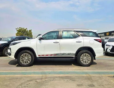 Toyota Fortuner GXR SR5 ADVENTURE / 4.0L V6 PETROL / FRONT PWR SEATS / PUSH START / DIFF LOCK AUTO A/C (CODE # F6HA)-2