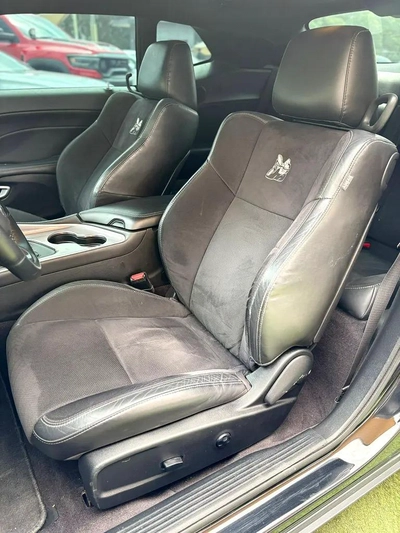 DODGE CHALLENGER SCATPACK 392 IMPORT 2019 FULL OPTION PERFECT CONDITION-4