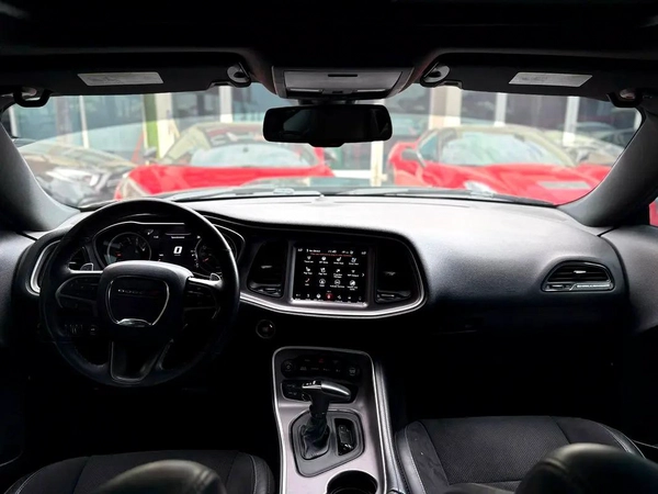 DODGE CHALLENGER SCATPACK 392 IMPORT 2019 FULL OPTION PERFECT CONDITION