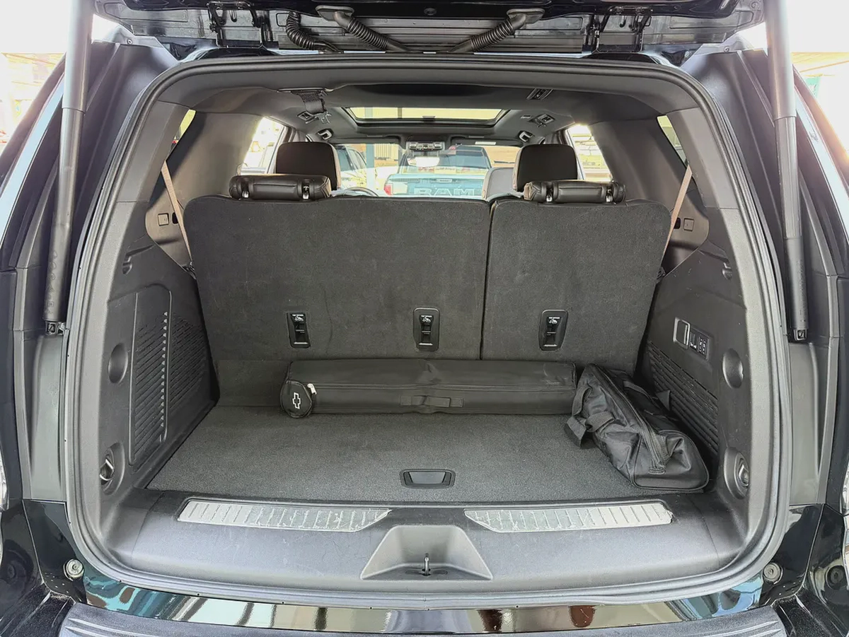 شيفروليه تاهو ار اس تي اسود / اسود خليجي بن حموده Chevrolet Tahoe RST GCC-14-14