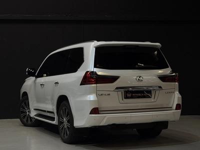 Lexus LX570 SIGNATURE PLATINUM-3