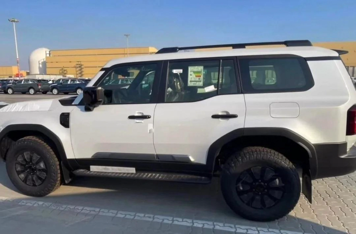 New Toyota Prado-1-1