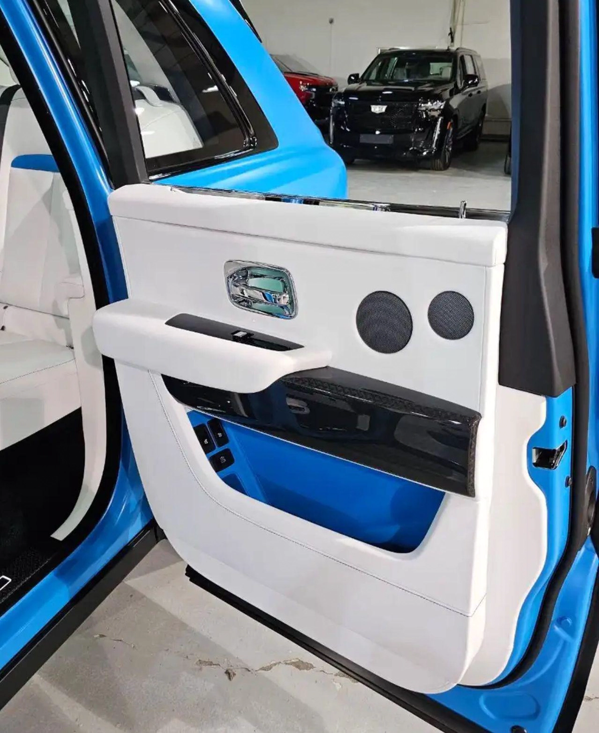 Rolls Royce Cullinan New 2024-12-12