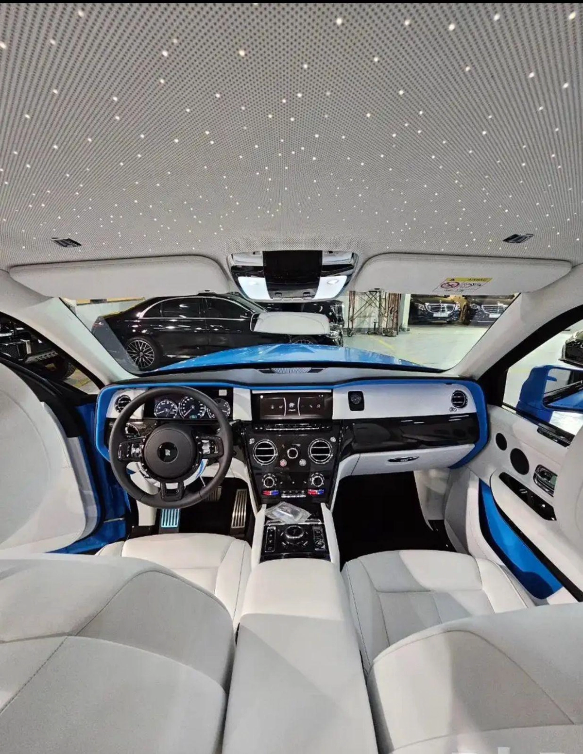 Rolls Royce Cullinan New 2024-14-14