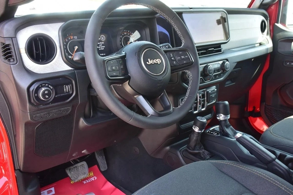 GLADIATOR SPORTS 4WD 2025 | RED