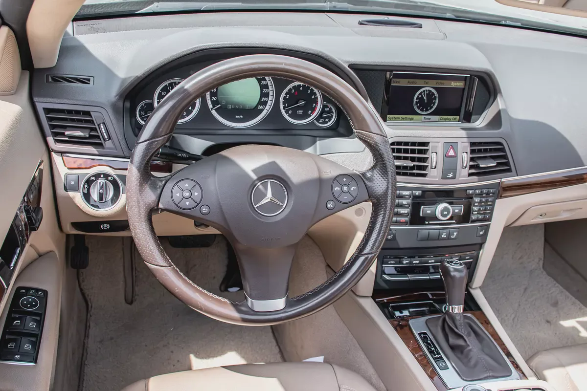 Mercedes-Benz E-Class E 350 - 2011 - Japanese Specs - Pristine Condition-14-14