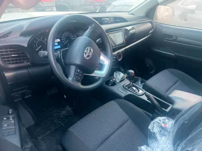 Toyota Hilux TOYOTA HILUX DOUBLE CABIN || 2.4L DIESEL 4×4 | WHITE 2026-9