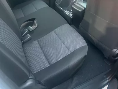 Toyota Hilux TOYOTA HILUX DOUBLE CABIN || 2.4L DIESEL 4×4 | WHITE 2026-14
