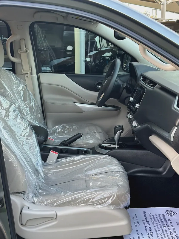 Nissan X-Terra | 2021 | GCC | 107,000 km | Titanium Grey / Beige | First Owner | Agency Maintained