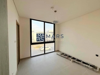 🏡 Luxurious 4-Bedroom Villa for Rent in Ajmal Makan City Sharjah Waterfront 🌊-14