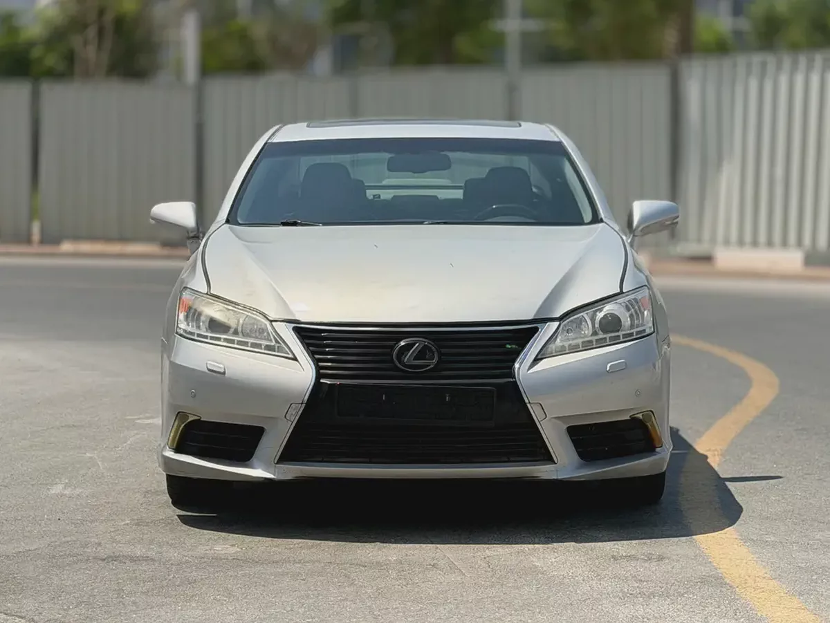2010 Lexus ES 350 - American Specs-1-1
