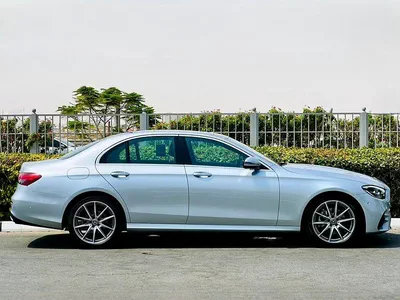 MERCEDES BENZ E200 AMG | BRAND NEW | GCC SPECS | YEAR: 2023-9