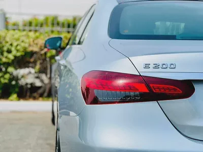 MERCEDES BENZ E200 AMG | BRAND NEW | GCC SPECS | YEAR: 2023-3